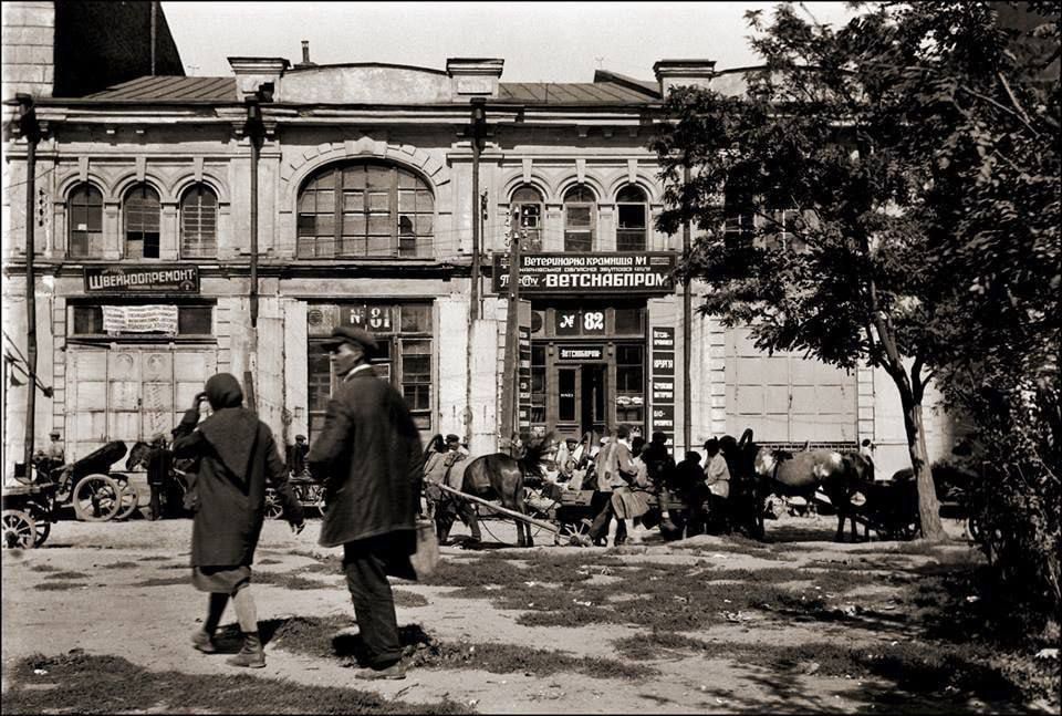     30-   