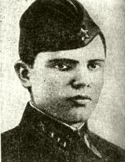 Иван Семёнович Пьянзин (18.02.1919 — 13.06.1942) — командир 80-й батареи 110-го зенитного артиллерийского полка противовоздушной обороны (ПВО) Береговой обороны Черноморского флота, старший лейтенант, Герой Советского Союза