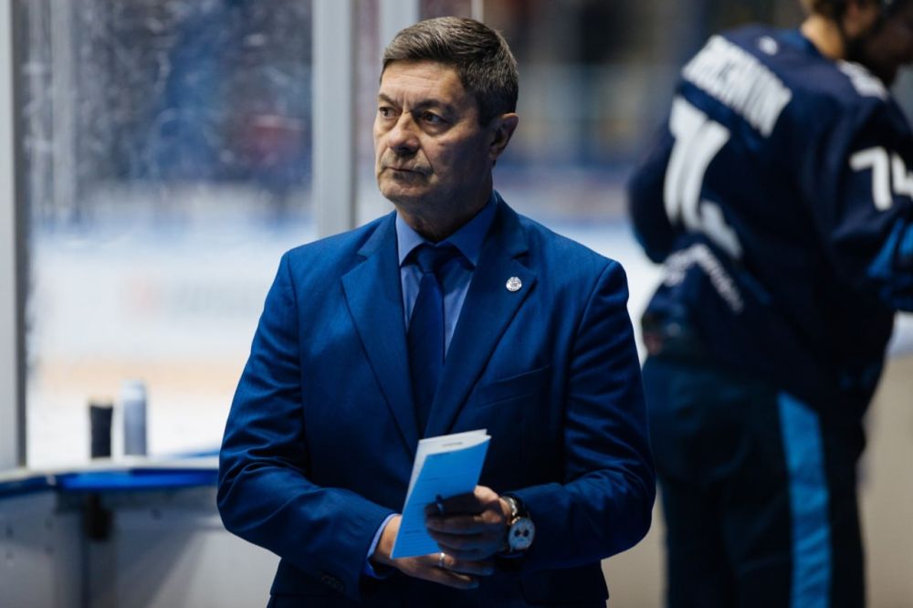 "Сегодня просто все плачут, все рыдают, потому что настолько открытого, доброго человека мы потеряли" "Сегодня просто все плачут, все рыдают, потому что настолько открытого, доброго человека мы потеряли"