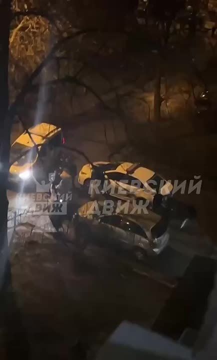  :    .  ,   : ,        ,     ,       ,  ...