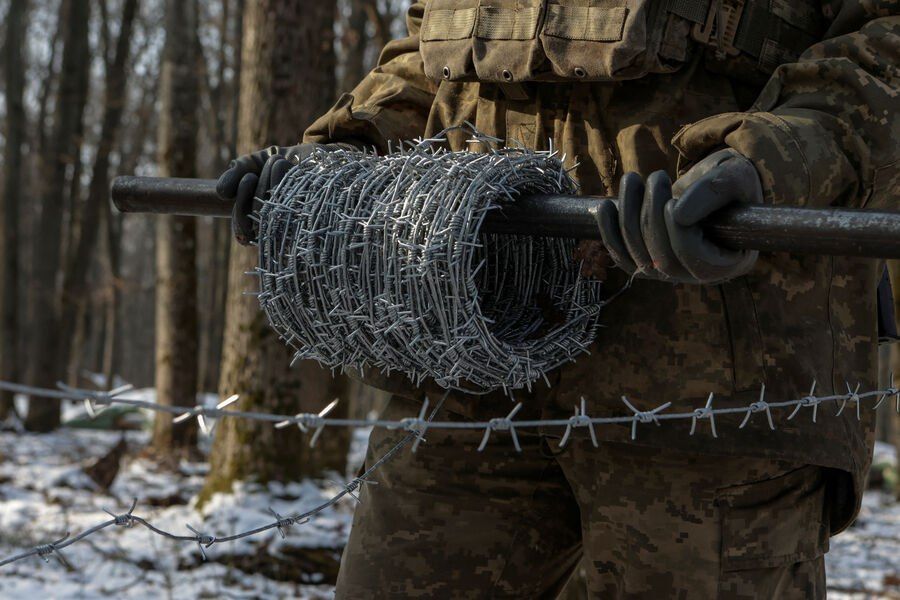 На Харьковском направлении ВСУки усиливают позиции за счет заключенных