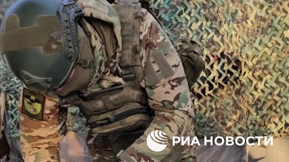 Расчеты FPV-дронов "Молния-2" группы "Конторы" российской группировки "Запад" атаковали вышку связи с ретрансляторами в Купянске, частично лишив ВСУ связи в этом районе