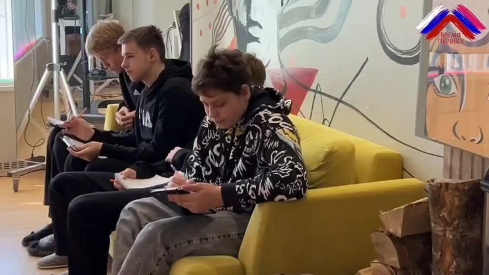 Побывали на лекции Игоря Сумина - главного редактора СМИ «Типичная Москва», председателя Совета журналистов и медиаэкспертов