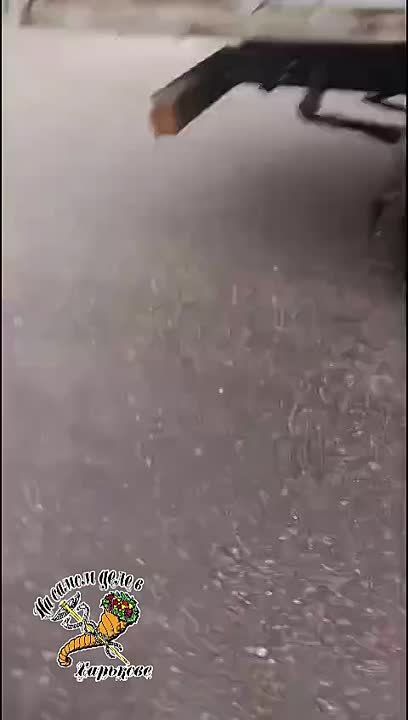 Харьковчане дали по щам ТЦКашникам и освободили "мобилизованных" из бусика