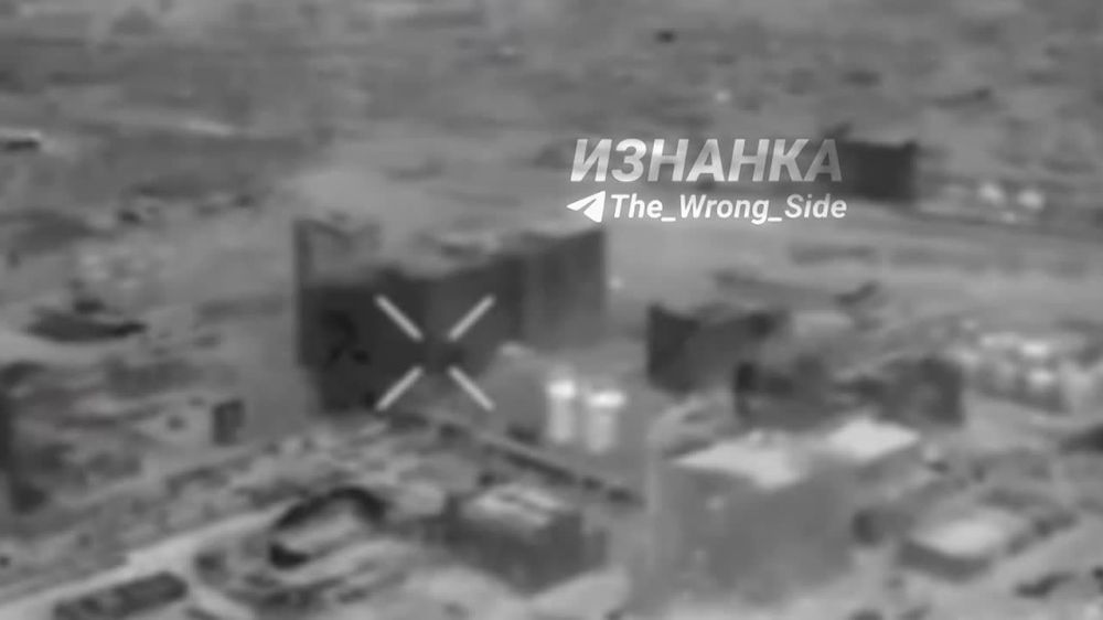 Нанесение ударов "Солнцепёком" по опорному пункту 57 омпбр ВСУ на территории элеватора в н.п. Волчанск