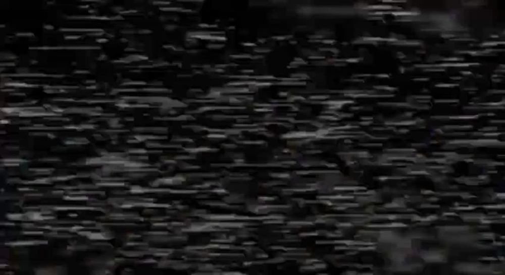 Российские войска ударным FPV дроном уничтожили редкую чешскую САУ “Dana-M2” ВСУ в Харьковской области