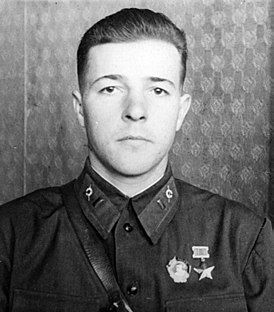 Анатолий Васильевич Рыжиков (18.02.1920—19.05.2000) — полковник пограничных войск КГБ СССР, Герой Советского Союза