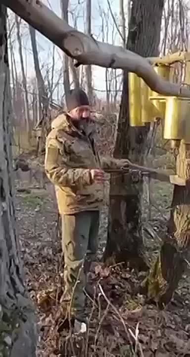 Пасхальный перезвон на колоколах из гильз