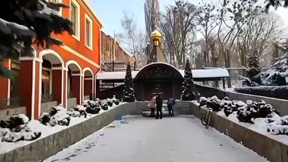 ХРАМ ПАНТЕЛЕИМОНА ЦЕЛИТЕЛЯ НА ПЕСКАХ