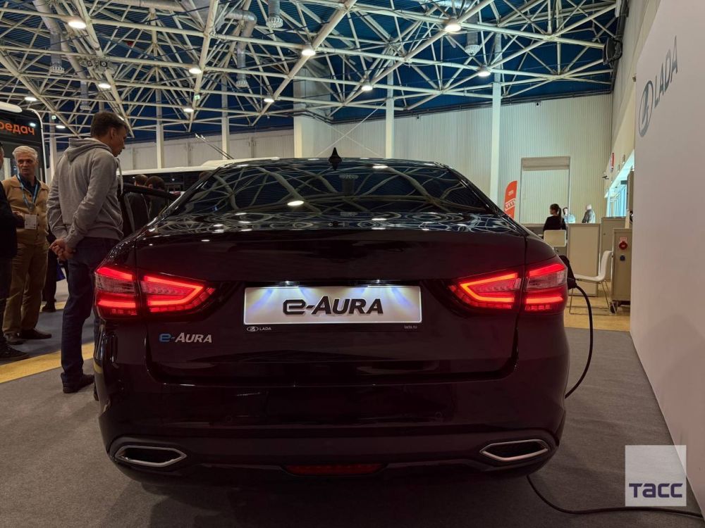 &quot;&quot;     Lada-e Aura   &quot;  2025&quot;  ,    