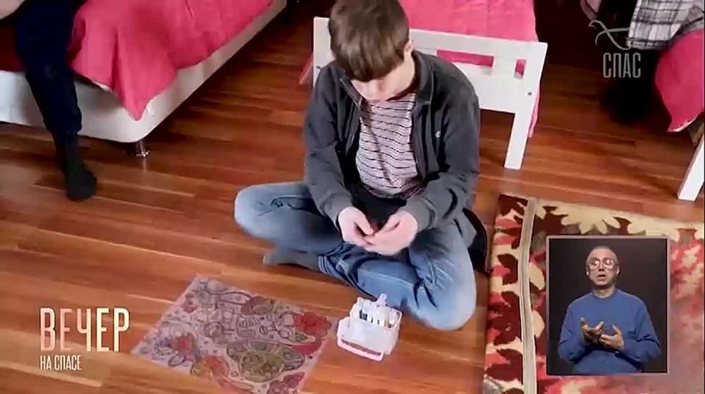 Глава Военно-гражданской администрации Виталий Ганчев и и.о. первого заместителя Министра образования и науки ВГА Харьковской области Андрей Чуйков посетили Москву, чтобы установить связи с представителями Русской...