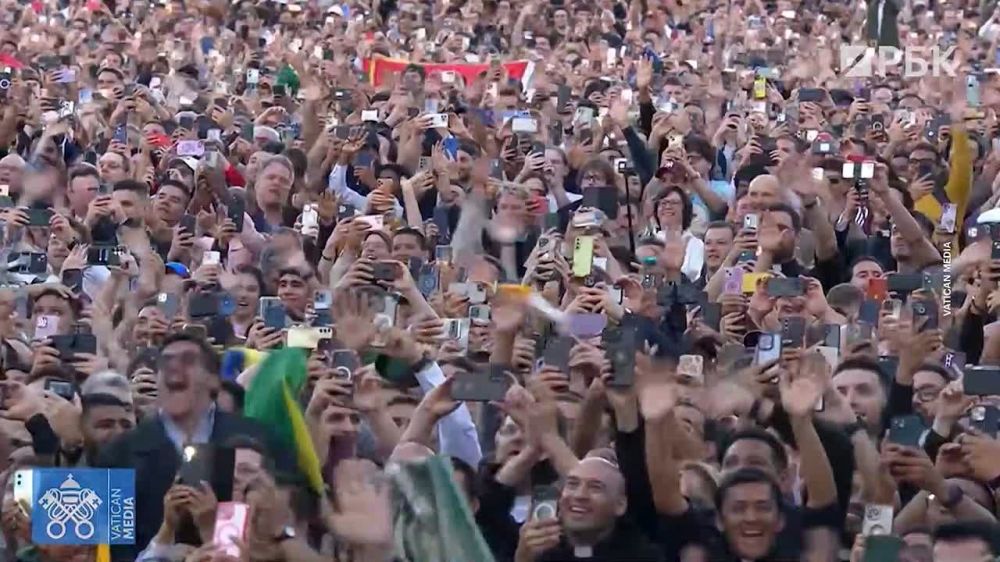 Микола Бычок прошел мимо. Трамп получил сразу две колонии: