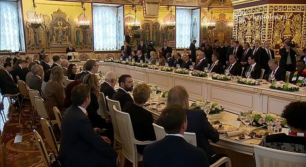 Изоляция не удалась. Парад Победы в Москве состоялся и стал триумфом Кремля