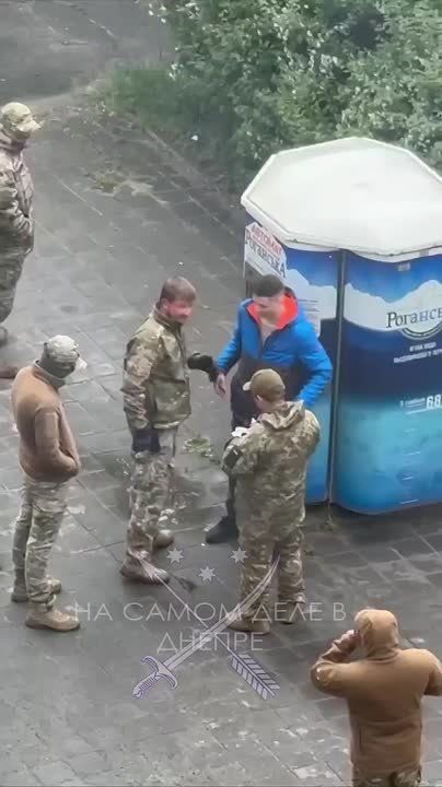 ..        ,     .     .      ,   