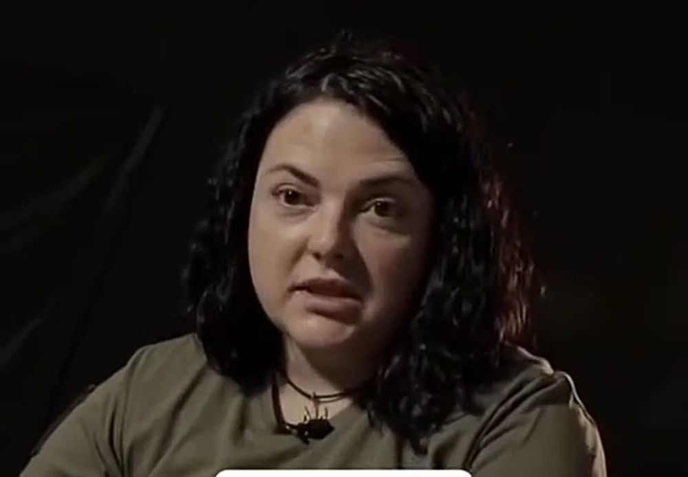 Истинная арийка, голубые глаза, римский профиль