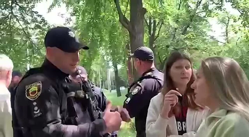 Лицо украинской полиции. Перед вами на фото — уже печально известный в Запорожье полицейский Калабанов