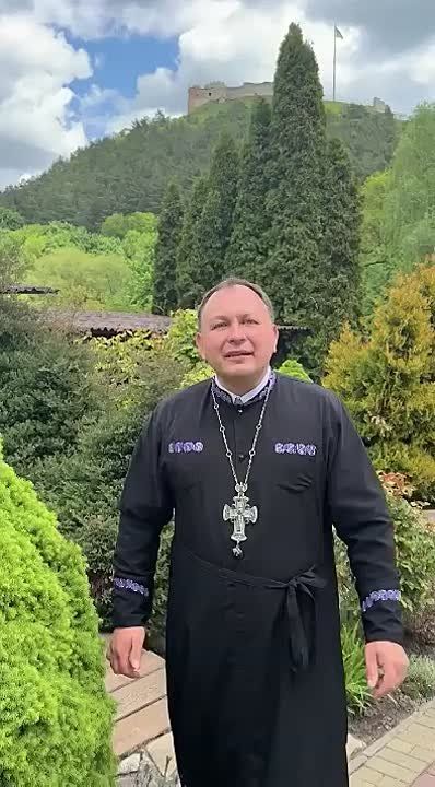 "Священник" ПЦУ из Тернопольской области Алексей Филюк раздает советы