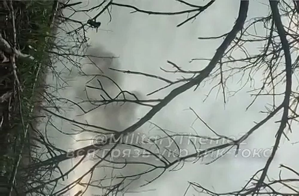 Кадры близкого прилёта по боевику из 3-й ОШБр на Харьковском направлении