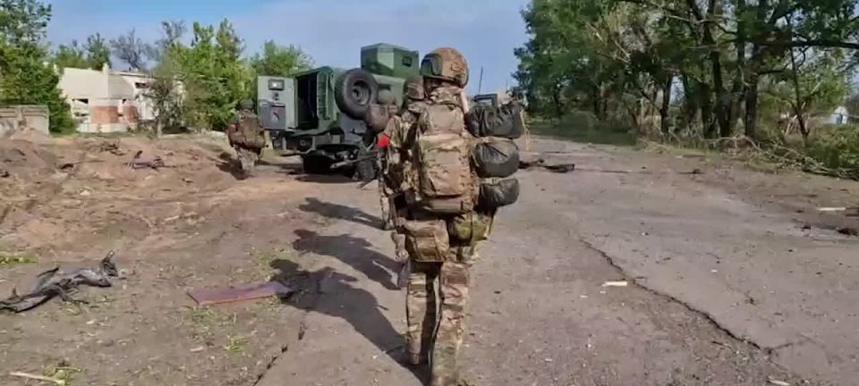  69   &quot;&quot;     &quot; &quot;,    