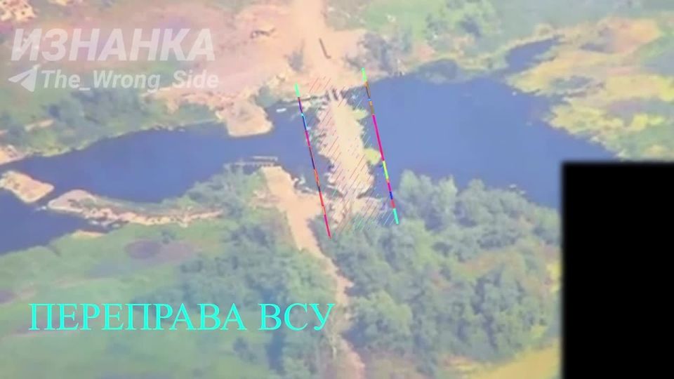 Уххх. На кадрах ОК уничтожение ракетой Х-38 переправы ВСУ через реку Оскол западнее г. Купянск-Узловой