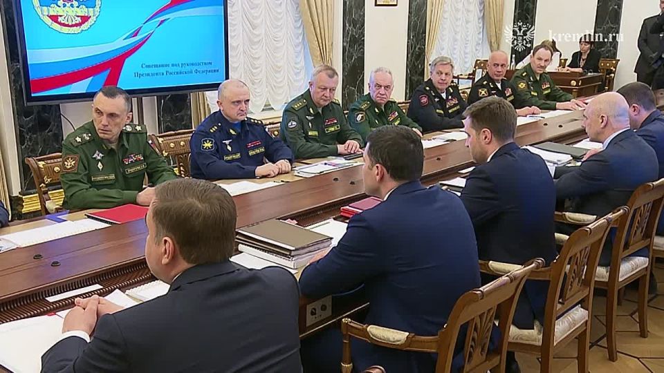 Россия создает войска беспилотных систем как отдельный род войск, — Путин