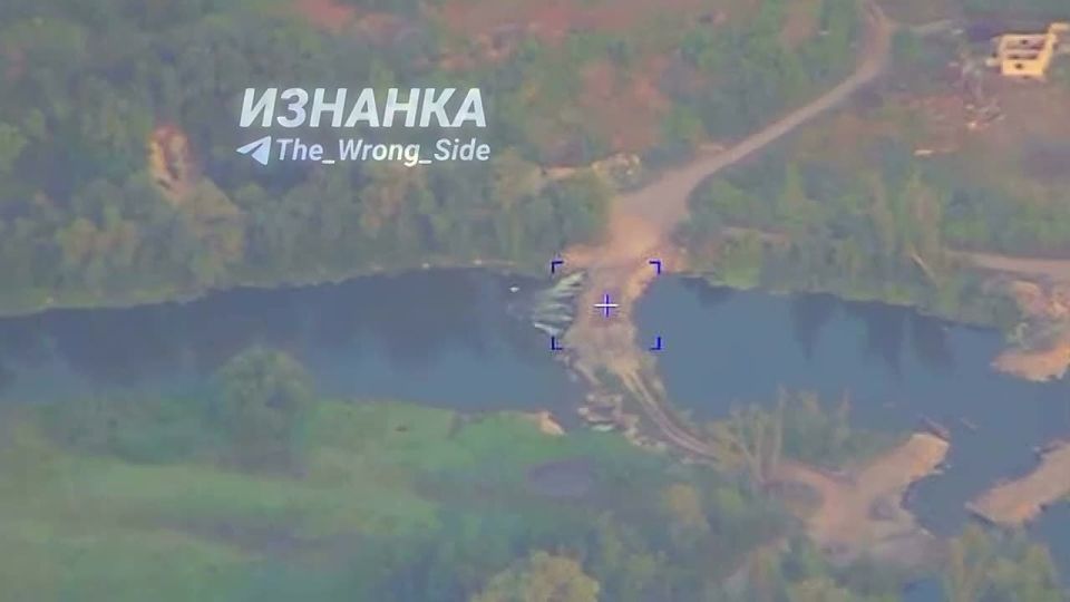 ВКС России ракетным ударом уничтожили переправу через реку Оскол в районе города Купянск-Узловой