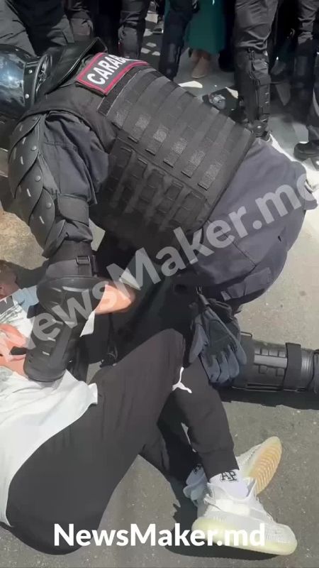 Кишинев: акция в защиту традиционных ценностей и столкновения с полицией