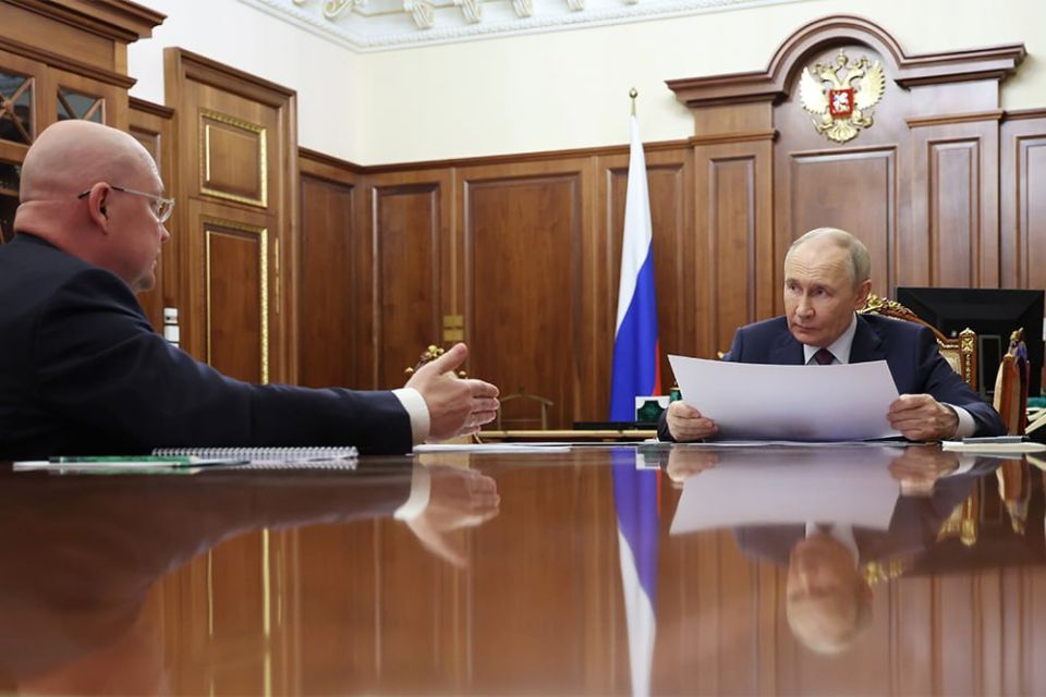 Губернатор Севастополя обсудил с президентом России развитие промышленности