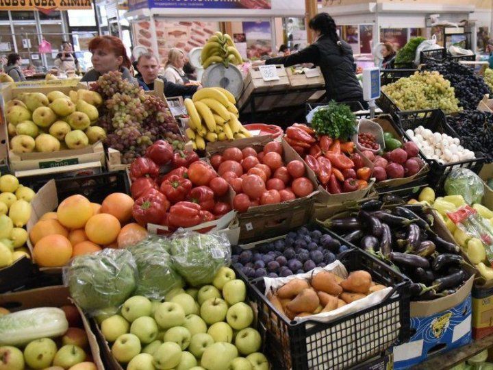 В мае на Харьковщине еще больше подорожали фрукты и мясо