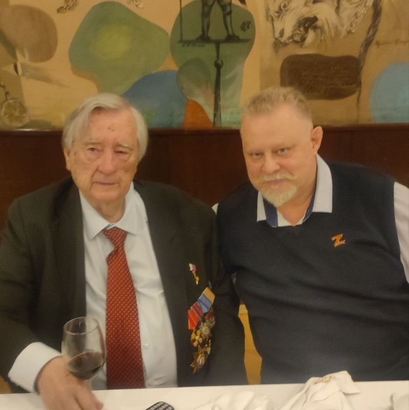 Владислав Шурыгин: ***. «Мой милый, мы умрём когда-нибудь» Владислав Шурыгин: ***. «Мой милый, мы умрём когда-нибудь»