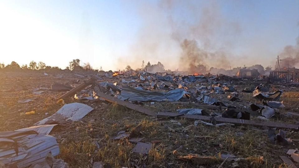 Олег Царёв: ВС РФ нанесли комбинированные удары по военным целям в четырёх областях Украины Олег Царёв: ВС РФ нанесли комбинированные удары по военным целям в четырёх областях Украины