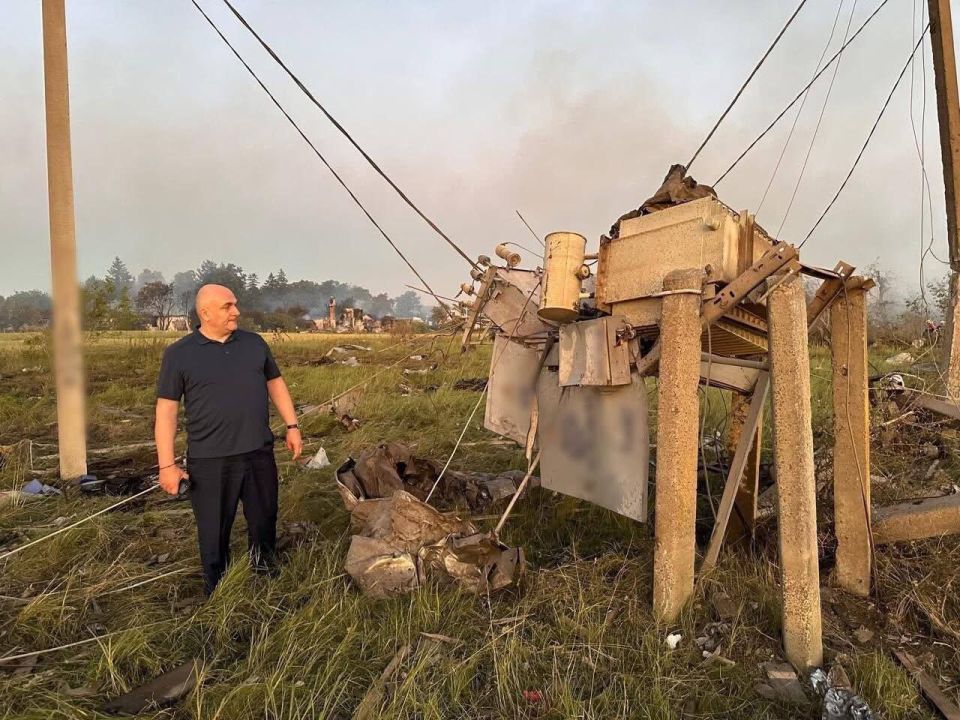 Олег Царёв: ВС РФ нанесли комбинированные удары по военным целям в четырёх областях Украины Олег Царёв: ВС РФ нанесли комбинированные удары по военным целям в четырёх областях Украины