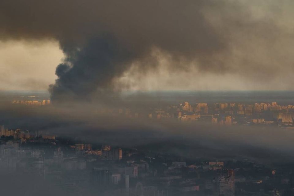 Массированный удар по Киеву и области был нанесён Армией РФ этой ночью Массированный удар по Киеву и области был нанесён Армией РФ этой ночью