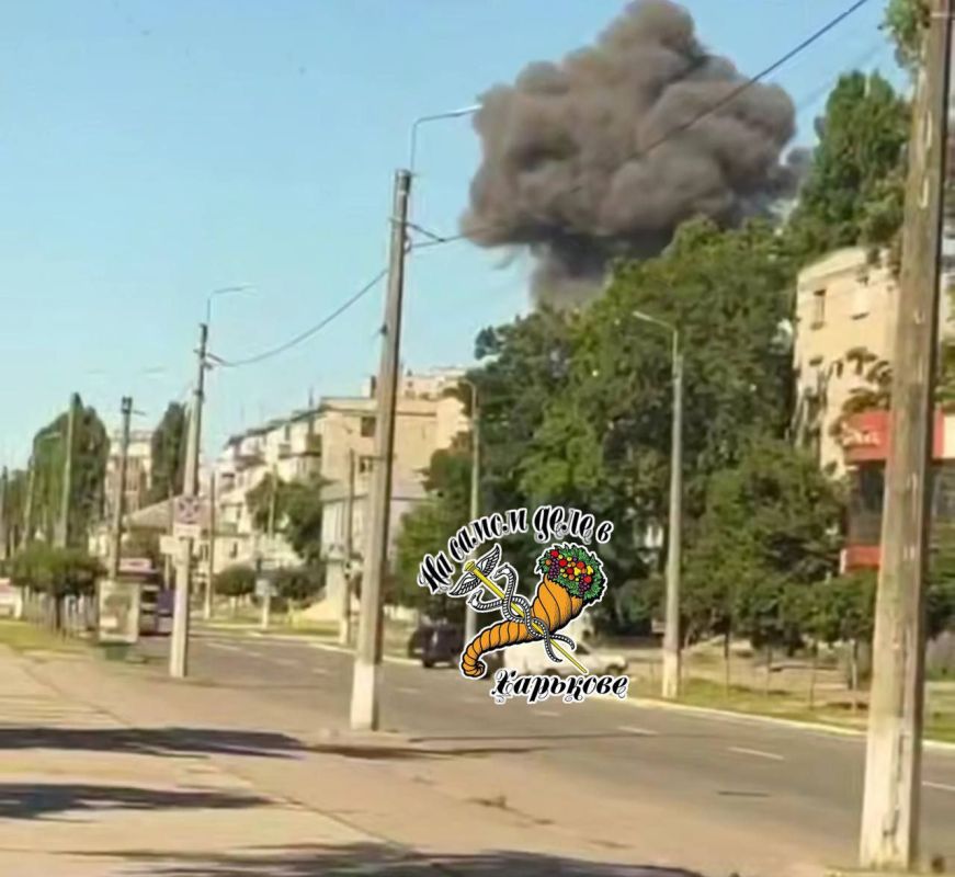 Тенденция, однако. В Кременчуге прилет в ТЦК, сообщают местные