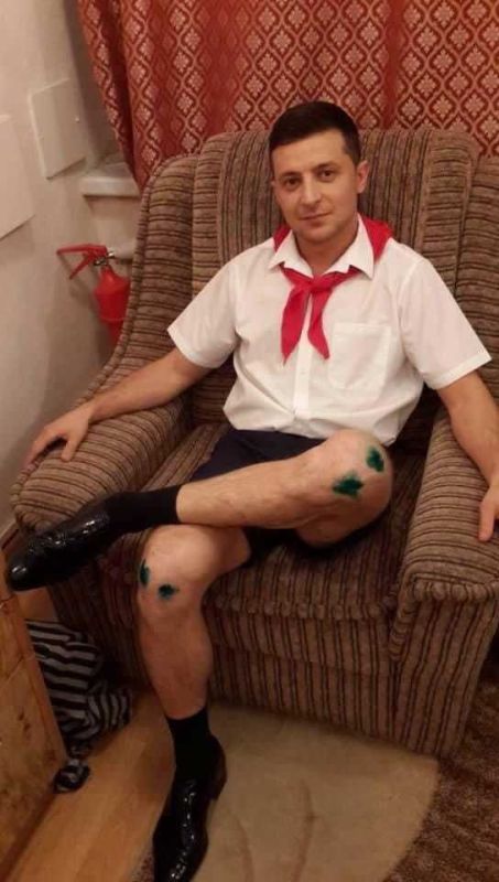 Жил на Украине человек, маленького роста Жил на Украине человек, маленького роста