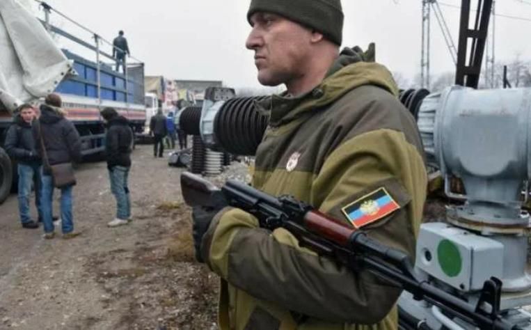 Михаил Онуфриенко: 12 июля 2014 года. Войска киевской хунты подвергли артиллерийскому обстрелу город Иловайск Михаил Онуфриенко: 12 июля 2014 года. Войска киевской хунты подвергли артиллерийскому обстрелу город Иловайск