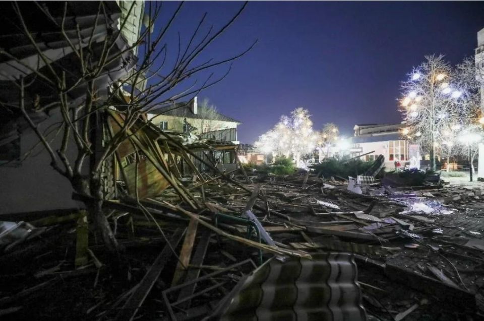 Артем Ольхин. Война вместо карнавала Артем Ольхин. Война вместо карнавала