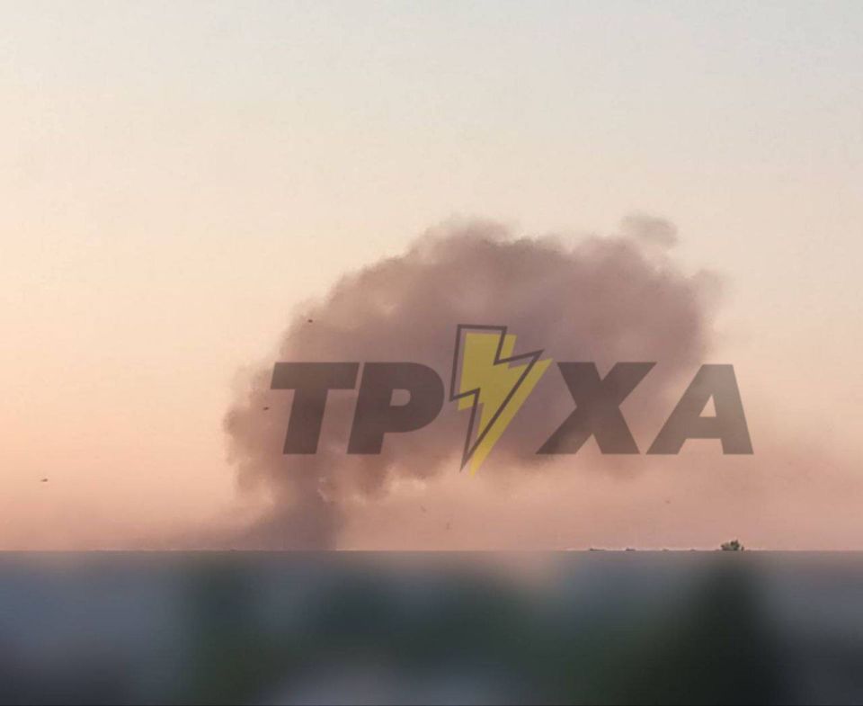 Алексей Живов: ВС РФ нанесли массированный комбинированный удар по целям на Украине Алексей Живов: ВС РФ нанесли массированный комбинированный удар по целям на Украине