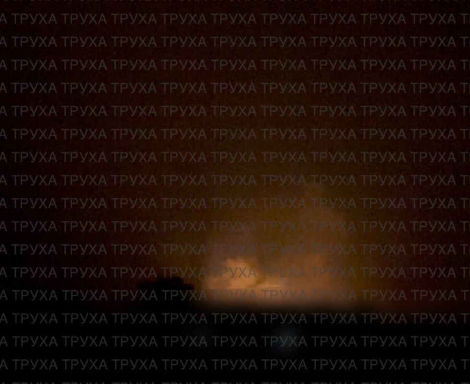 Харьков охвачен огнём после прилётов Харьков охвачен огнём после прилётов