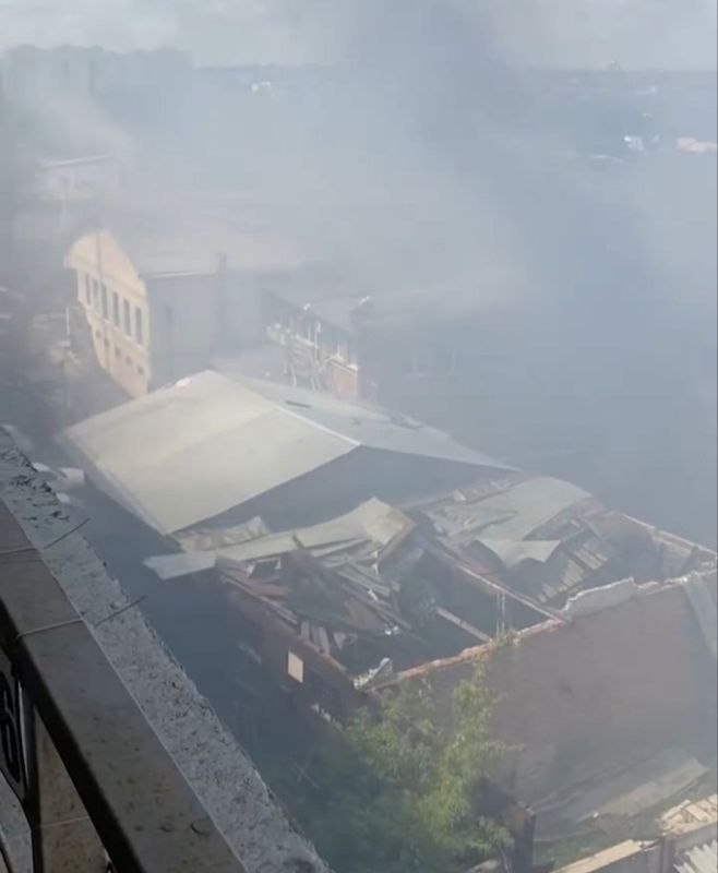 Владислав Шурыгин: Последствия российского удара по промышленному предприятию в Харькове Владислав Шурыгин: Последствия российского удара по промышленному предприятию в Харькове