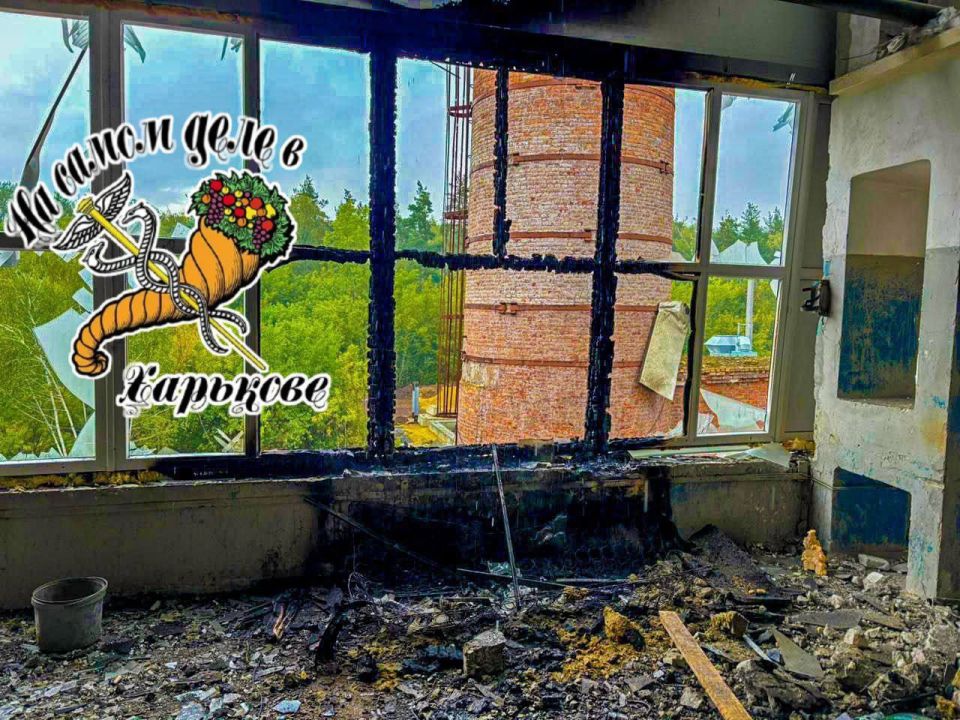 Так же украинские паблики сообщают, что удар пришелся по котельной Так же украинские паблики сообщают, что удар пришелся по котельной