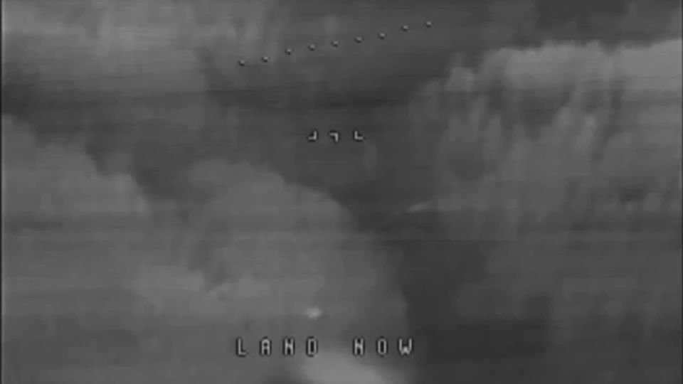 «Бабы Яги» сыпятся с небес