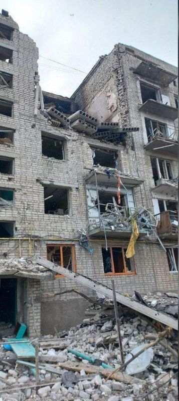 Харьковский дневник: «За что на Украине судят изюмских почтальонов?» Харьковский дневник: «За что на Украине судят изюмских почтальонов?»