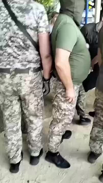 .     ,      