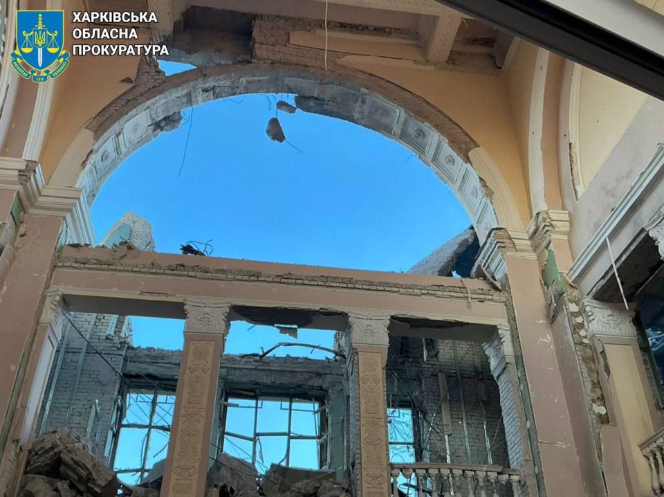 Лозовая Харьковская область, 05.07.2025. Ночью прилетели «Герани» по ж/д инфраструктуре Лозовая Харьковская область, 05.07.2025. Ночью прилетели «Герани» по ж/д инфраструктуре