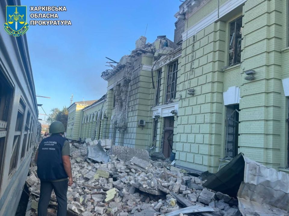 Лозовая Харьковская область, 05.07.2025. Ночью прилетели «Герани» по ж/д инфраструктуре Лозовая Харьковская область, 05.07.2025. Ночью прилетели «Герани» по ж/д инфраструктуре