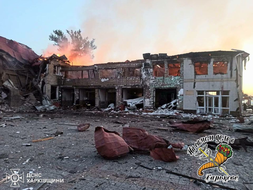 В Лозовой (Харьковская область) кроме вокзала досталось и депо В Лозовой (Харьковская область) кроме вокзала досталось и депо