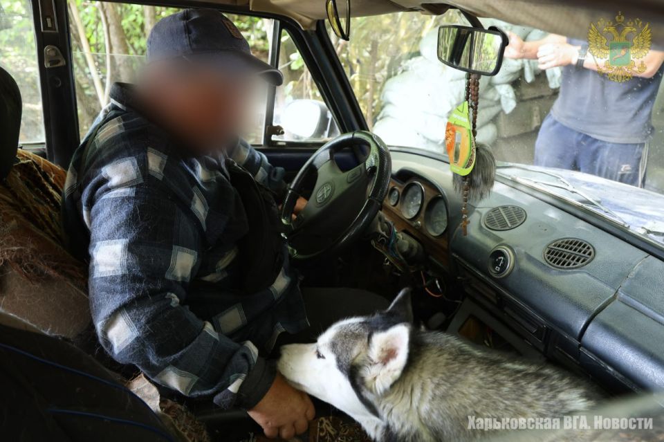 Десятки автомобилей мирных жителей, бесчисленное количество гуманитарных миссий с необходимой помощью для населения Харьковской области и сотни жизней людей были спасены благодаря действиям военнослужащих российской армии... Десятки автомобилей мирных жителей, бесчисленное количество гуманитарных миссий с необходимой помощью для населения Харьковской области и сотни жизней людей были спасены благодаря действиям военнослужащих российской армии...