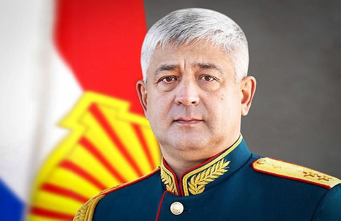 Командующим группировкой войск «Север» вместо генерала Лапина назначен Генерал-полковник Никифоров