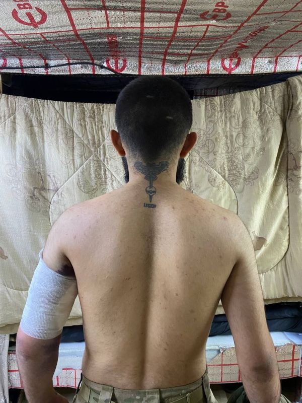 В ходе ведения боевых действий районе н.п. Новый Мир, Харьковской области в результате грамотных действий личного состава штурмового отряда "Черная Мамба" штурмовая группа из 7 человек нацбата "АЗОВ" была окружена и... В ходе ведения боевых действий районе н.п. Новый Мир, Харьковской области в результате грамотных действий личного состава штурмового отряда "Черная Мамба" штурмовая группа из 7 человек нацбата "АЗОВ" была окружена и...